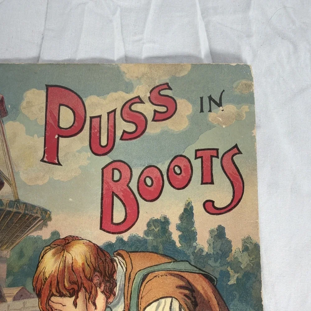 Antique Puss in Boots Linen Book 1907 McLoughlin Bros Home Series Vintage